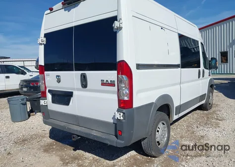 2016 Ram Promaster 1500 z USA, uszkodzony, nr VIN 3C6TRVBG4GE102131